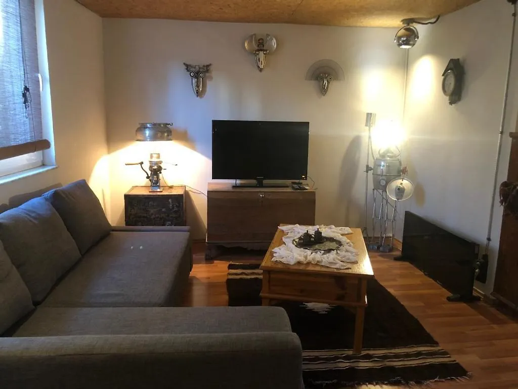 Vila Kaleici Muestakil Benzersiz Bahceli Harika Ev Antalya